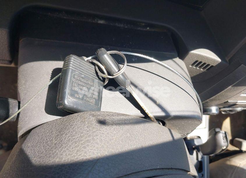 Photo 11 of 2010 Ford Fusion SE (VIN 3FAHP0HG1AR297352)