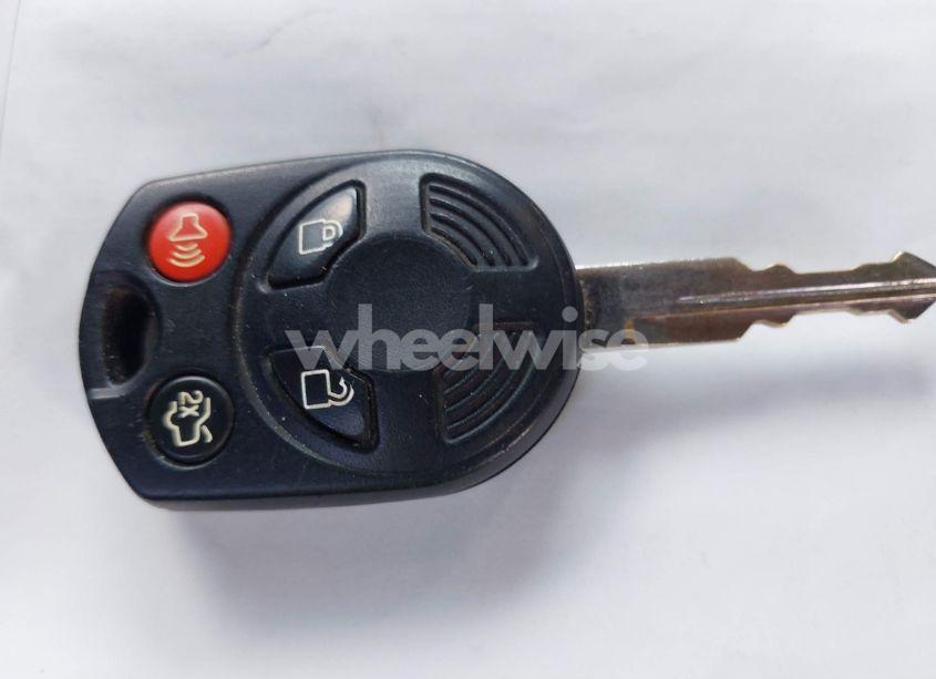 Photo 11 of 2012 Ford Fusion SE (VIN 3FAHP0HG1CR197691)