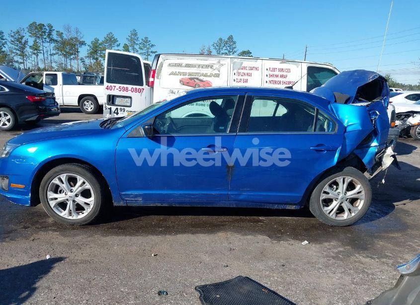 Photo 15 of 2012 Ford Fusion SE (VIN 3FAHP0HG1CR197691)