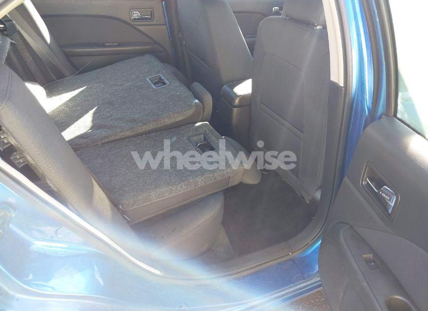 Photo 8 of 2012 Ford Fusion SE (VIN 3FAHP0HG1CR197691)