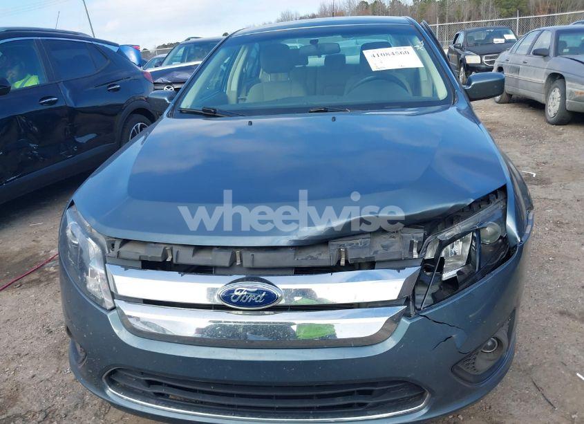 Photo 6 of 2012 Ford Fusion SE (VIN 3FAHP0HG1CR336928)