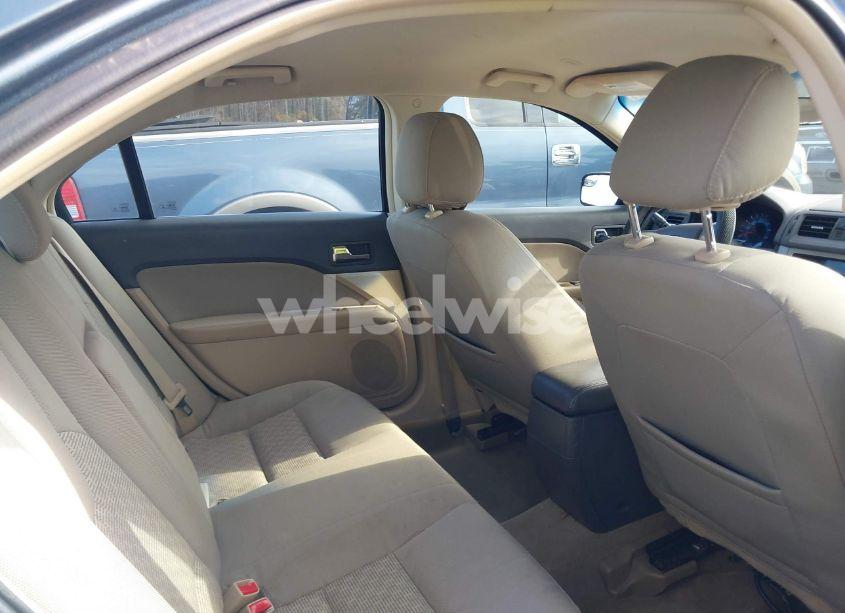 Photo 8 of 2012 Ford Fusion SE (VIN 3FAHP0HG1CR336928)