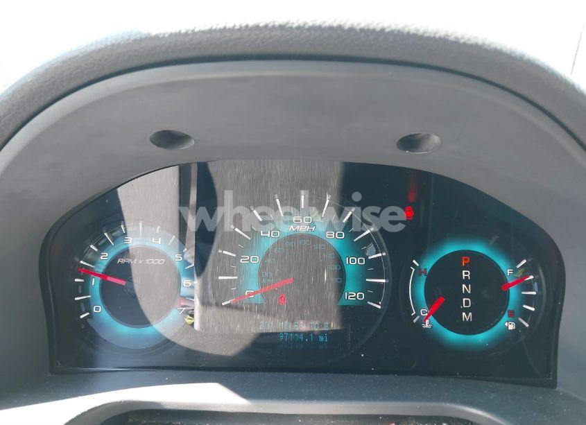 Photo 7 of 2010 Ford Fusion SE (VIN 3FAHP0HG2AR192755)