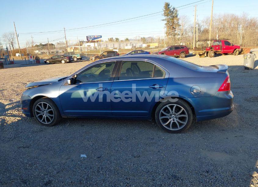 Photo 14 of 2010 Ford Fusion SE (VIN 3FAHP0HG2AR201664)