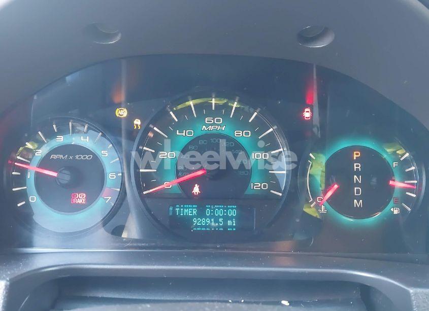 Photo 7 of 2010 Ford Fusion SE (VIN 3FAHP0HG2AR201664)