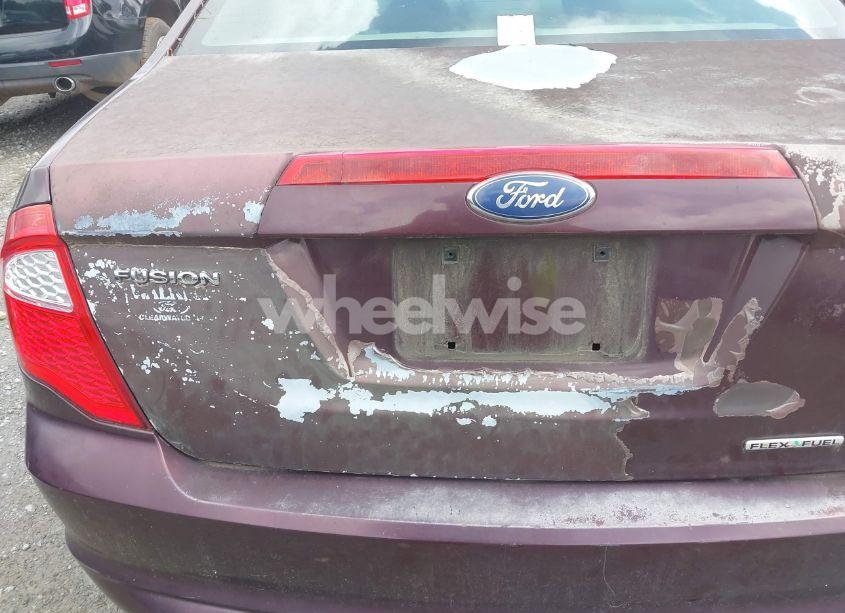 Photo 12 of 2011 Ford Fusion SE (VIN 3FAHP0HG2BR236822)