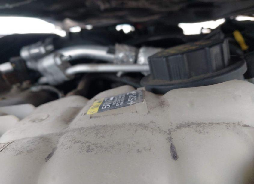 Photo 10 of 2011 Ford Fusion SE (VIN 3FAHP0HG2BR279010)