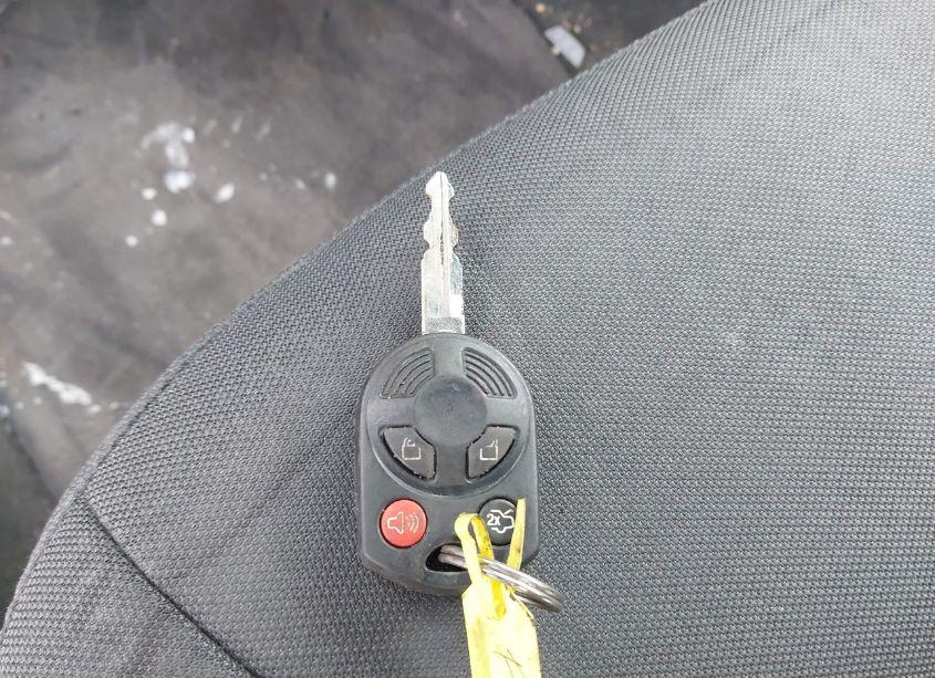 Photo 11 of 2011 Ford Fusion SE (VIN 3FAHP0HG2BR279010)