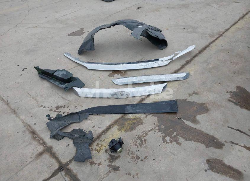 Photo 12 of 2012 Ford Fusion SE (VIN 3FAHP0HG2CR217835)