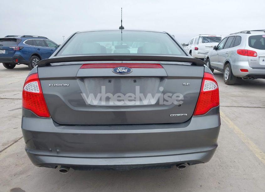 Photo 17 of 2012 Ford Fusion SE (VIN 3FAHP0HG2CR217835)