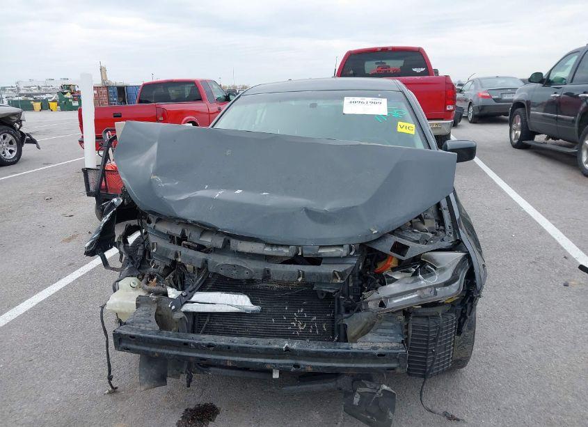 Photo 13 of 2010 Ford Fusion SE (VIN 3FAHP0HG3AR138011)