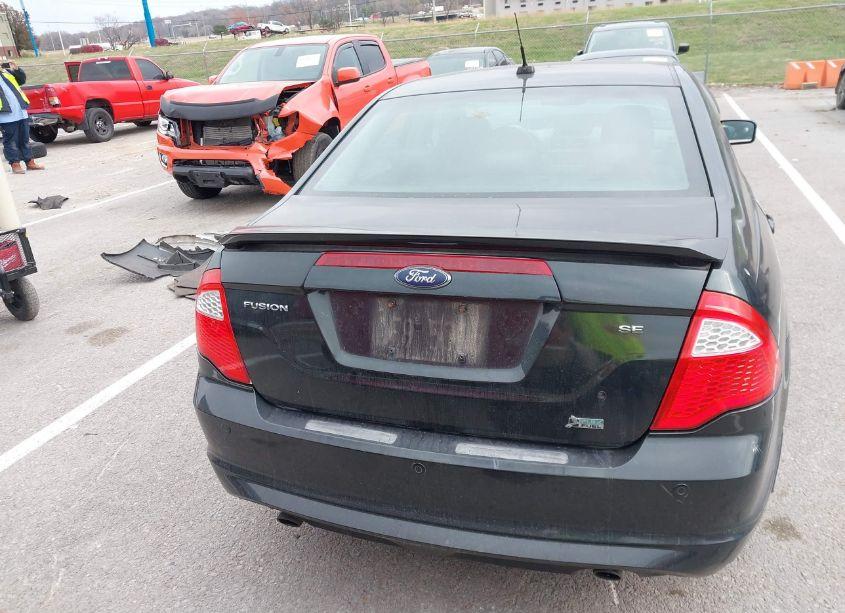 Photo 17 of 2010 Ford Fusion SE (VIN 3FAHP0HG3AR138011)