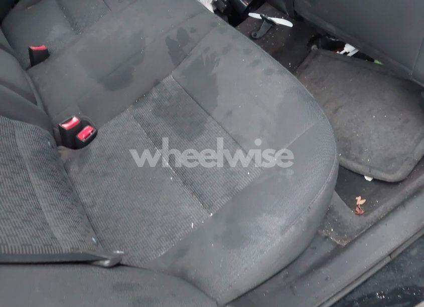 Photo 7 of 2010 Ford Fusion SE (VIN 3FAHP0HG3AR301532)