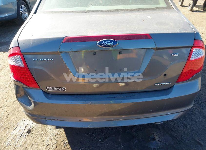 Photo 13 of 2012 Ford Fusion SE (VIN 3FAHP0HG3CR386178)