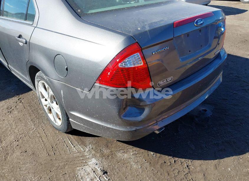 Photo 14 of 2012 Ford Fusion SE (VIN 3FAHP0HG3CR386178)