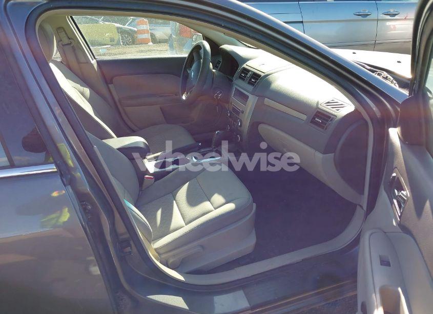 Photo 5 of 2012 Ford Fusion SE (VIN 3FAHP0HG3CR386178)