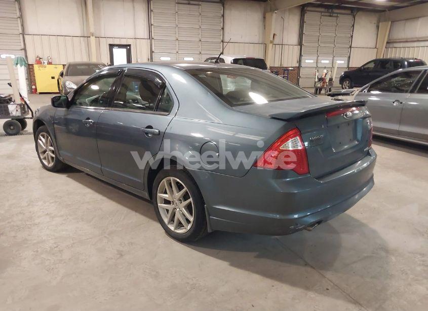 Photo 3 of 2012 Ford Fusion SE (VIN 3FAHP0HG4CR244891)