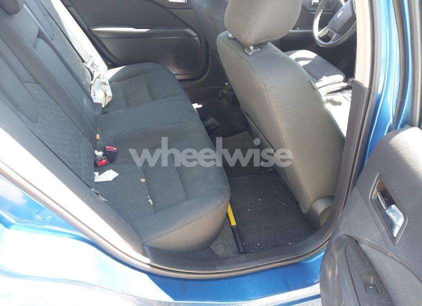 Photo 8 of 2012 Ford Fusion SE (VIN 3FAHP0HG4CR276627)