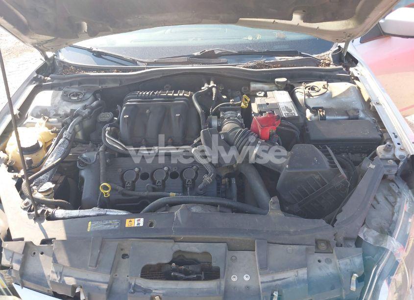 Photo 10 of 2012 Ford Fusion SE (VIN 3FAHP0HG4CR419253)