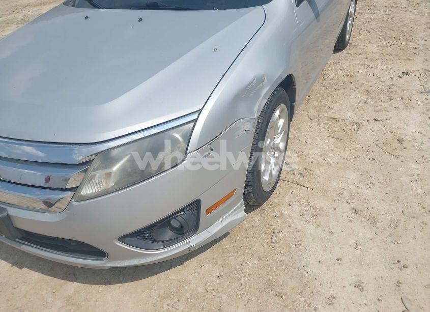 Photo 13 of 2010 Ford Fusion SE (VIN 3FAHP0HG5AR120951)