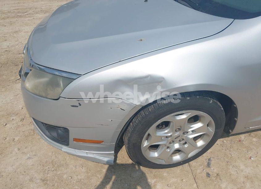 Photo 14 of 2010 Ford Fusion SE (VIN 3FAHP0HG5AR120951)