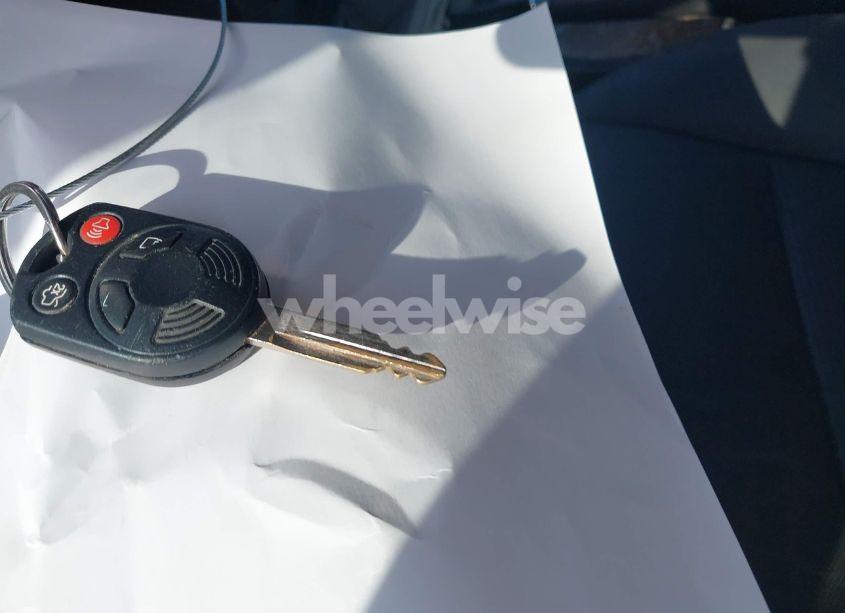 Photo 11 of 2010 Ford Fusion SE (VIN 3FAHP0HG5AR247795)