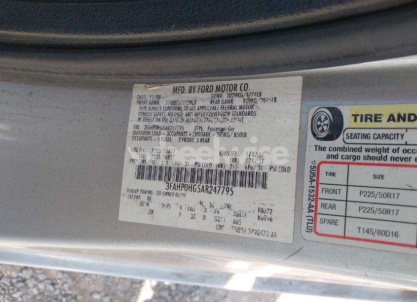 Photo 9 of 2010 Ford Fusion SE (VIN 3FAHP0HG5AR247795)