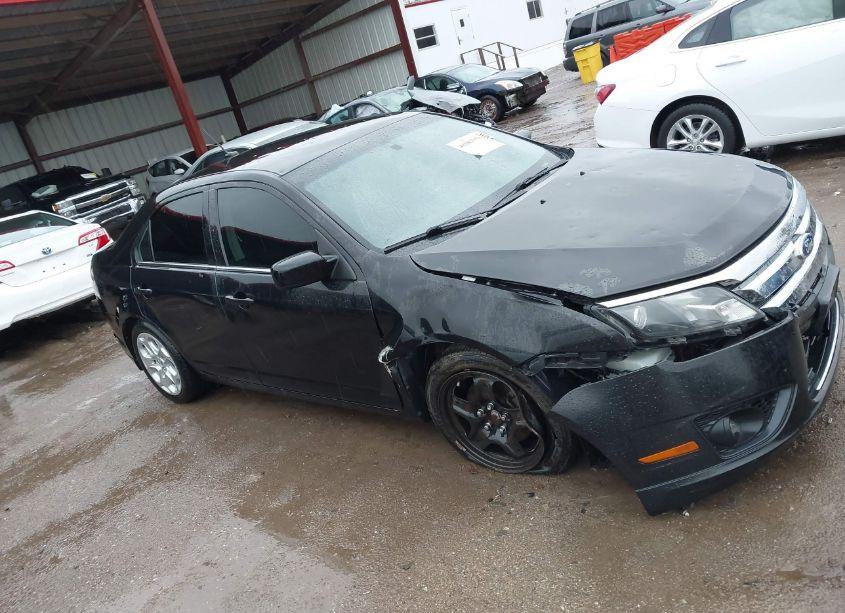 Photo 13 of 2010 Ford Fusion SE (VIN 3FAHP0HG5AR341031)