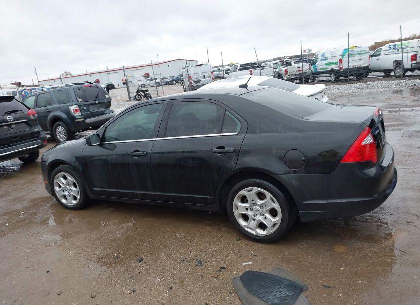 Photo 14 of 2010 Ford Fusion SE (VIN 3FAHP0HG5AR341031)