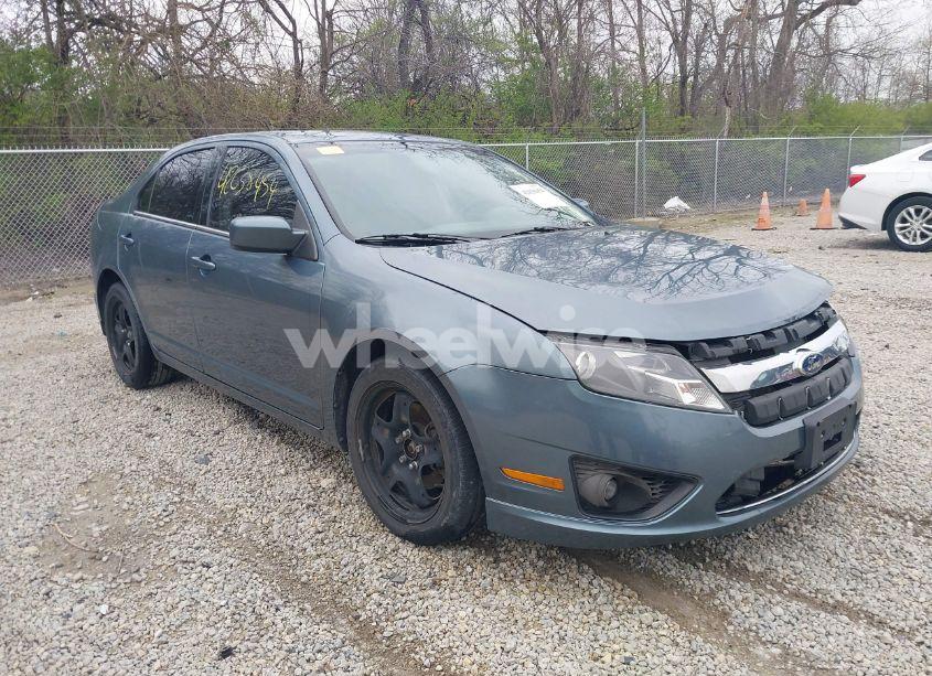 2011 Ford Fusion SE (VIN 3FAHP0HG5BR194971) main photo