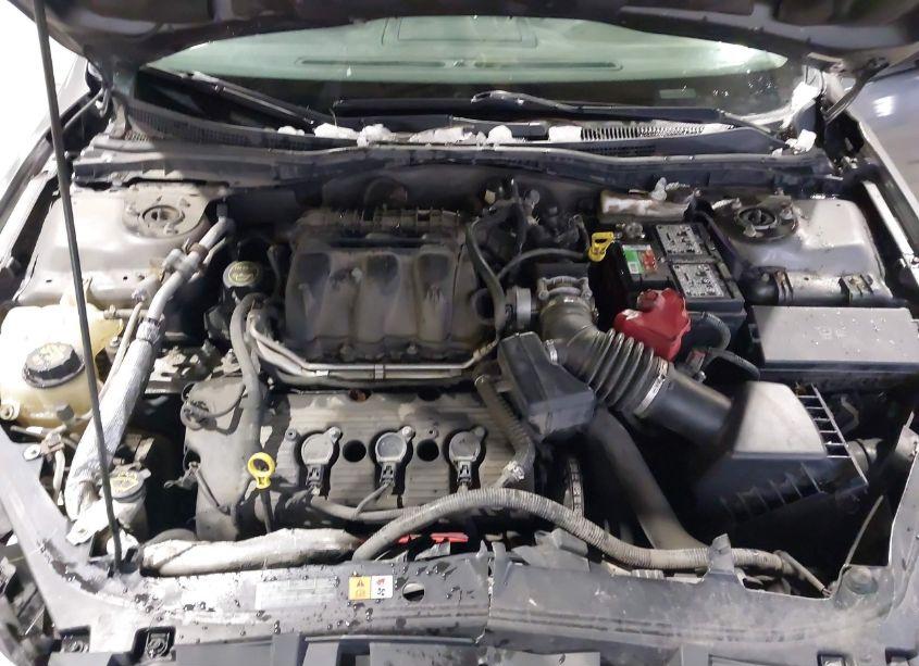 Photo 10 of 2011 Ford Fusion SE (VIN 3FAHP0HG5BR257518)