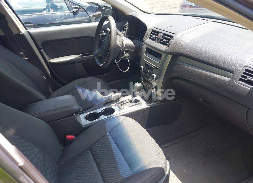 Photo 5 of 2012 Ford Fusion SE (VIN 3FAHP0HG5CR291511)