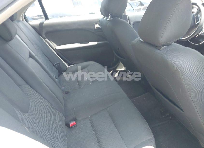 Photo 8 of 2012 Ford Fusion SE (VIN 3FAHP0HG5CR291511)