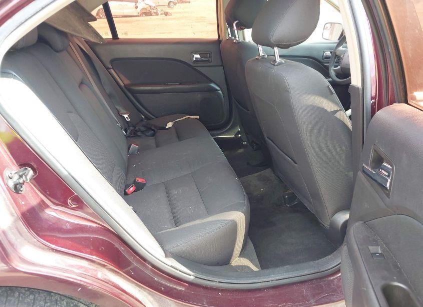 Photo 8 of 2012 Ford Fusion SE (VIN 3FAHP0HG5CR321140)