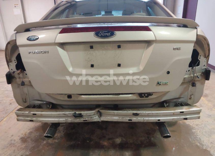 Photo 6 of 2010 Ford Fusion SE (VIN 3FAHP0HG6AR237129)