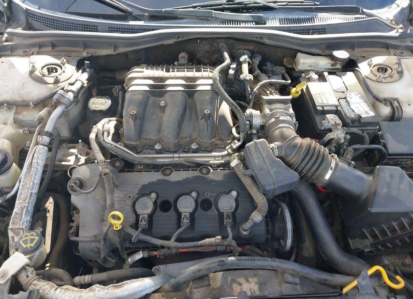 Photo 10 of 2010 Ford Fusion SE (VIN 3FAHP0HG7AR224664)