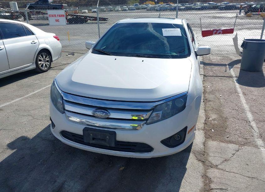 Photo 13 of 2010 Ford Fusion SE (VIN 3FAHP0HG7AR224664)