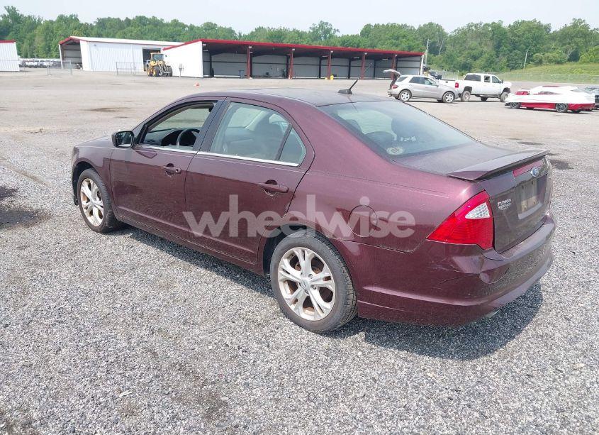 Photo 3 of 2012 Ford Fusion SE (VIN 3FAHP0HG7CR228278)