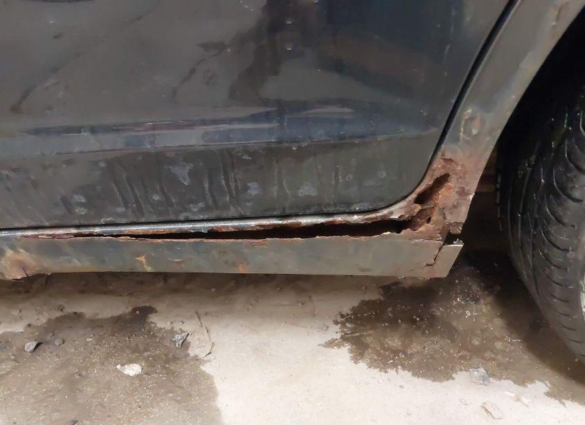 Photo 6 of 2010 Ford Fusion SE (VIN 3FAHP0HG8AR274814)