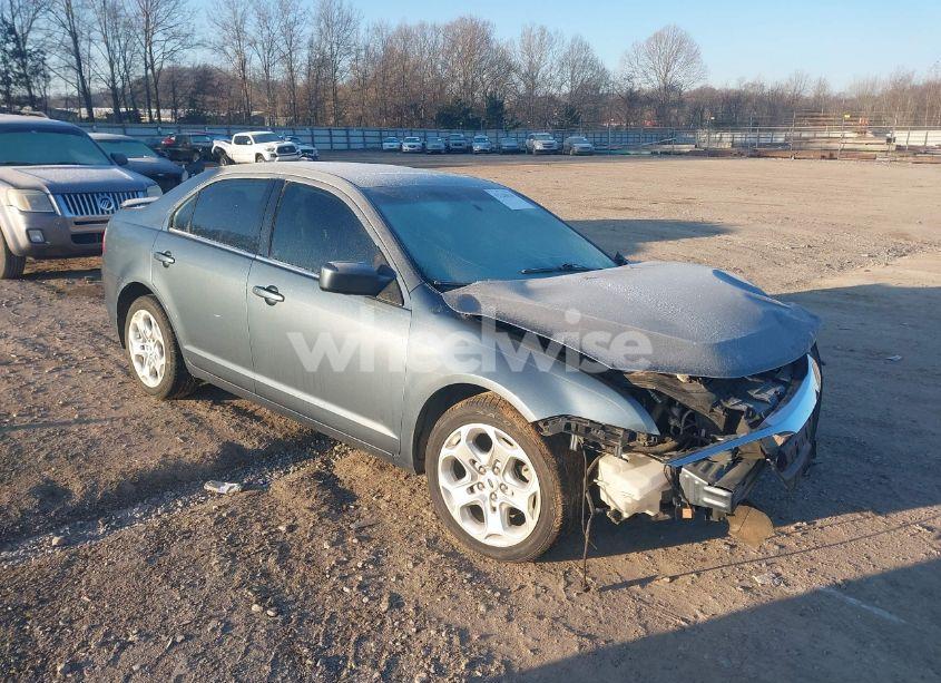 2011 Ford Fusion SE (VIN 3FAHP0HG8BR206448) main photo