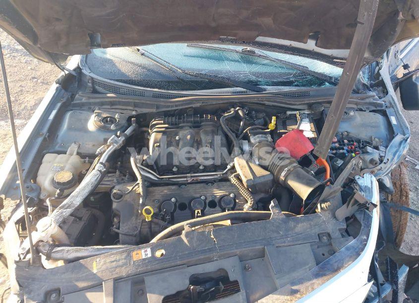 Photo 10 of 2011 Ford Fusion SE (VIN 3FAHP0HG8BR206448)