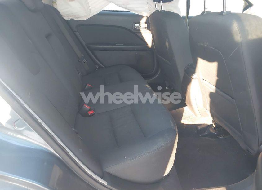 Photo 8 of 2011 Ford Fusion SE (VIN 3FAHP0HG8BR206448)