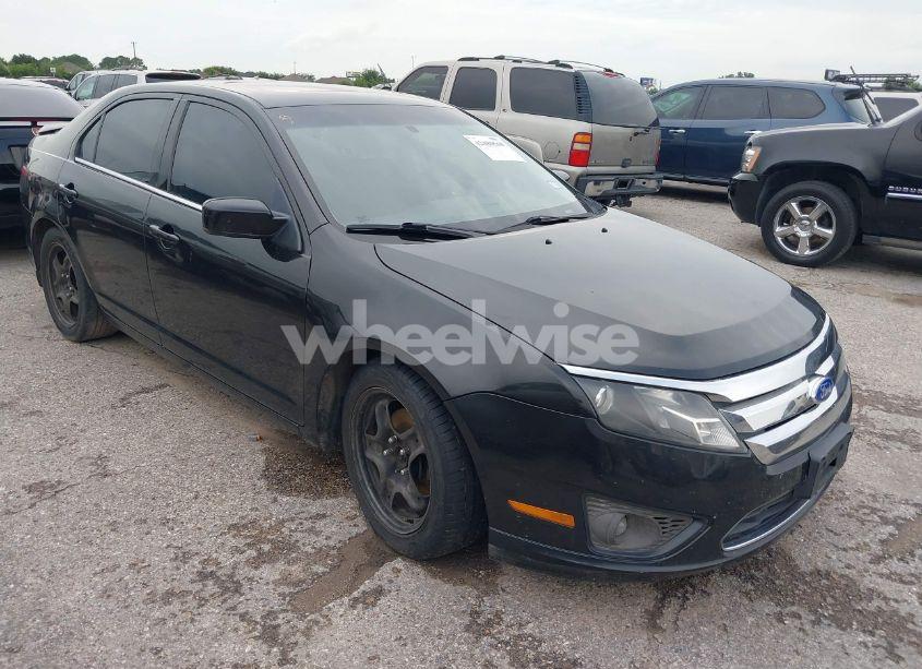 2011 Ford Fusion SE (VIN 3FAHP0HG8BR291761) main photo