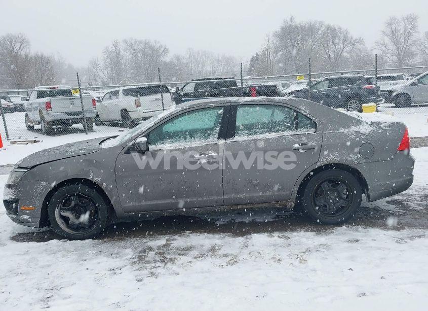 Photo 14 of 2011 Ford Fusion SE (VIN 3FAHP0HG8BR298516)