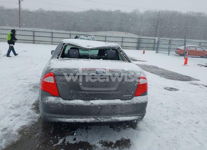 Photo 16 of 2011 Ford Fusion SE (VIN 3FAHP0HG8BR298516)