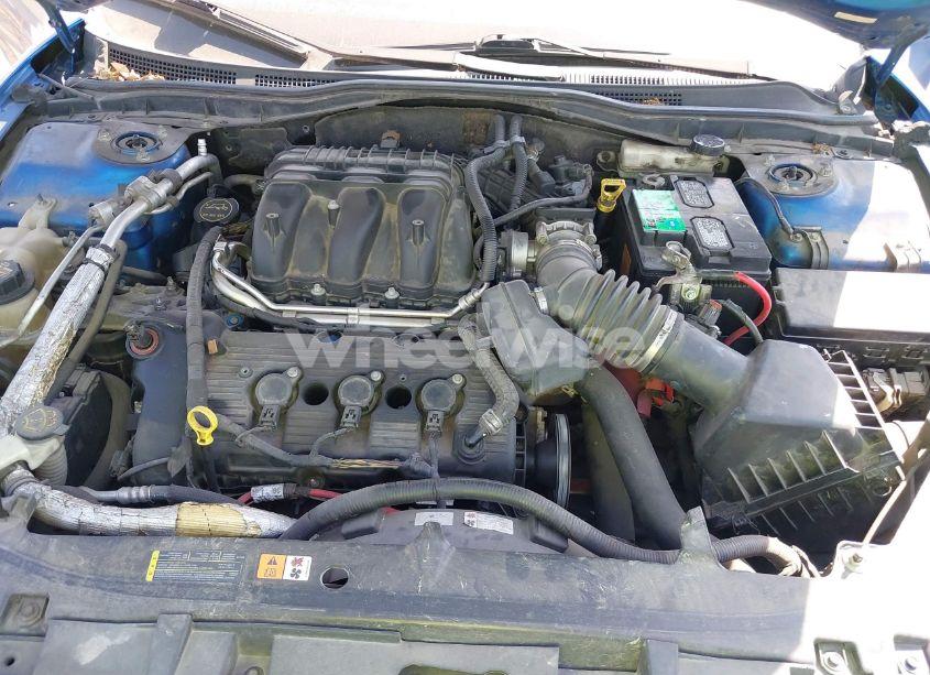 Photo 10 of 2011 Ford Fusion SE (VIN 3FAHP0HG8BR302810)