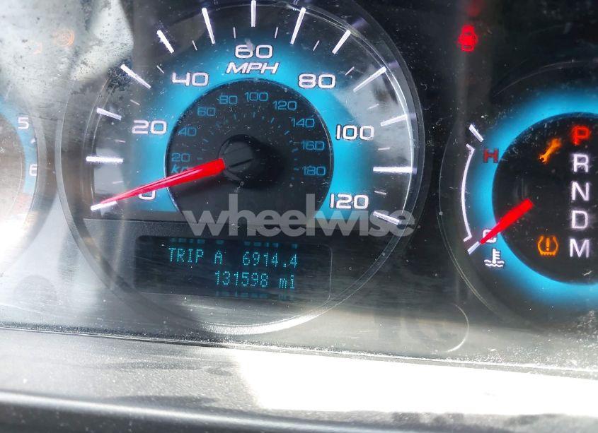 Photo 7 of 2011 Ford Fusion SE (VIN 3FAHP0HG8BR302810)