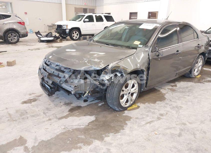 Photo 6 of 2012 Ford Fusion SE (VIN 3FAHP0HG8CR307958)