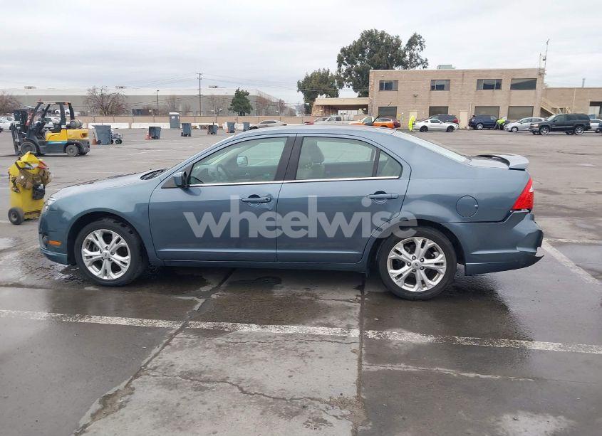 Photo 14 of 2012 Ford Fusion SE (VIN 3FAHP0HG8CR320547)