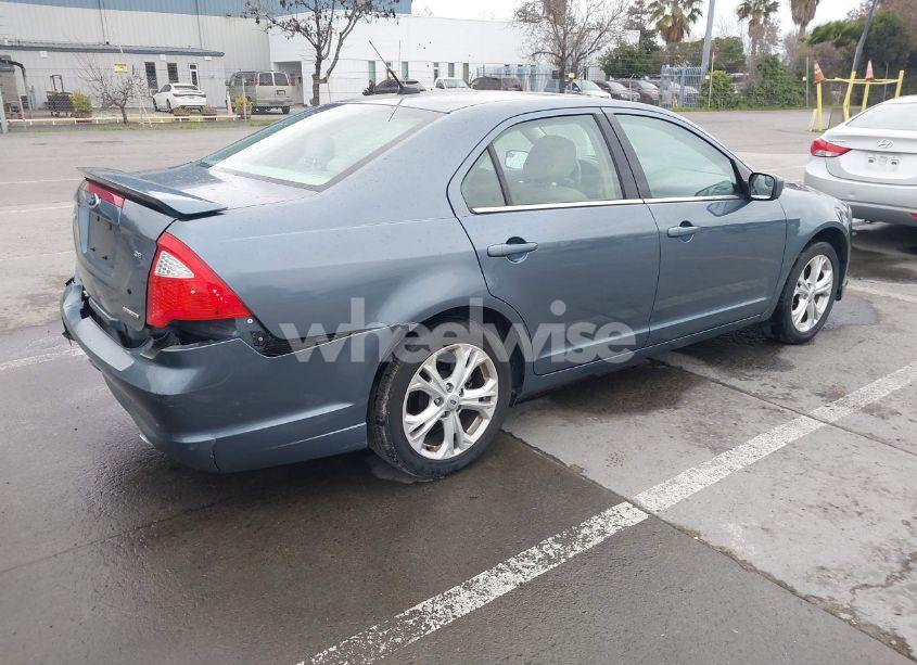 Photo 4 of 2012 Ford Fusion SE (VIN 3FAHP0HG8CR320547)